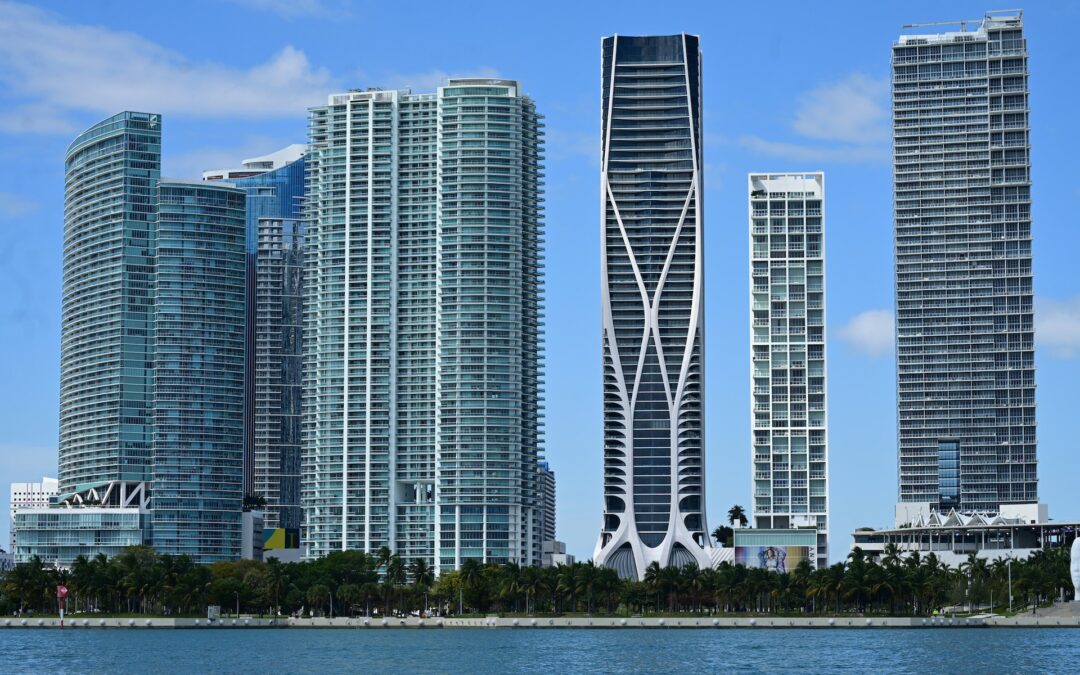 Cómo Miami se convirtió en el destino favorito de los compradores de propiedades de lujo