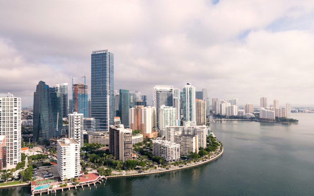 Razones para invertir en el mercado inmobiliario de Miami en 2023